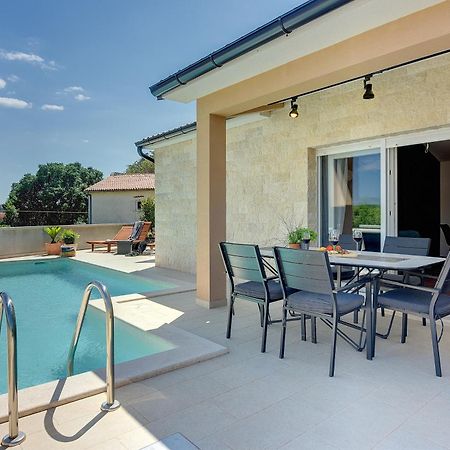 Vila Una With Private Pool Near Rovinj - Open 2022 Rovinjsko Selo Exterior photo