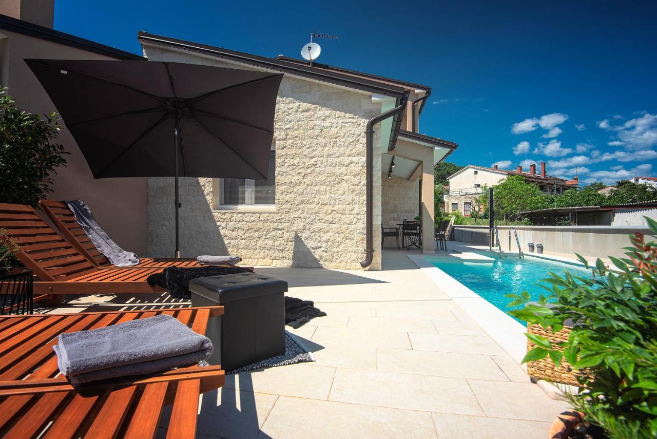 Vila Una With Private Pool Near Rovinj - Open 2022 Rovinjsko Selo Exterior photo