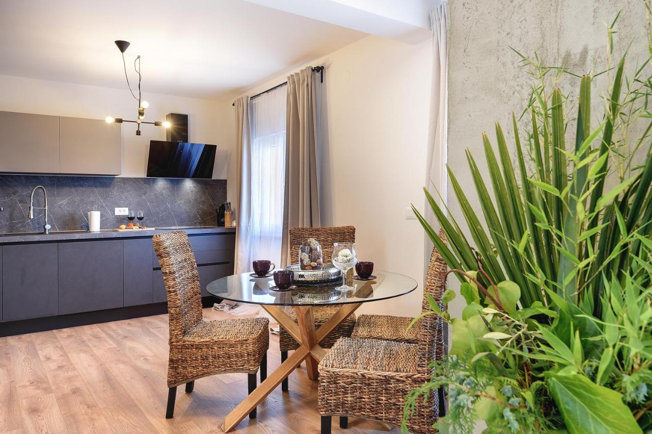 Vila Una With Private Pool Near Rovinj - Open 2022 Rovinjsko Selo Exterior photo